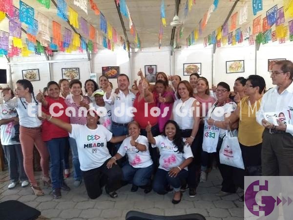 Une Ana Bertha a los candidatos priistas de la Sierra Gorda