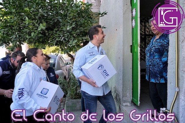 Entrega Felifer Macías despensas a adultos mayores de Lomas del Cimatario