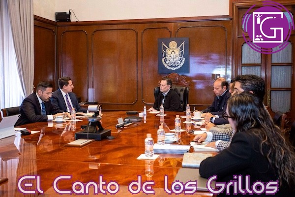 Refrenda Kuri colaboración con SICT para construcción del Tren México-Querétaro