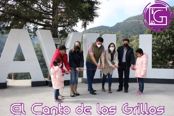 Entrega Sectur letras monumentales en Maravillas, San Joaquín