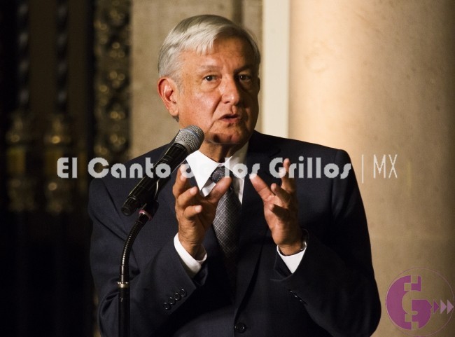 López Obrador y senadores electos de Morena analizan agenda legislativa