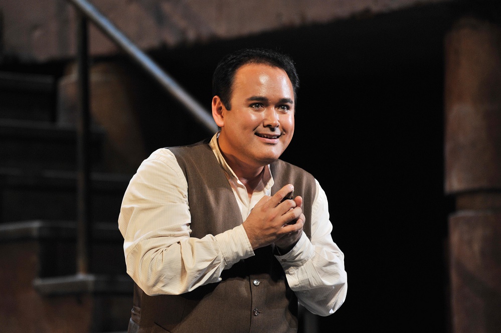 Debuta tenor Javier Camarena en ópera Don Pasquale en Nueva York