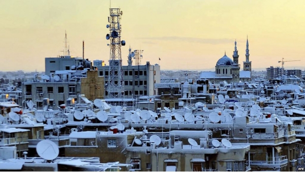 Darán 50 latigazos a sirios que usen antena parabólica