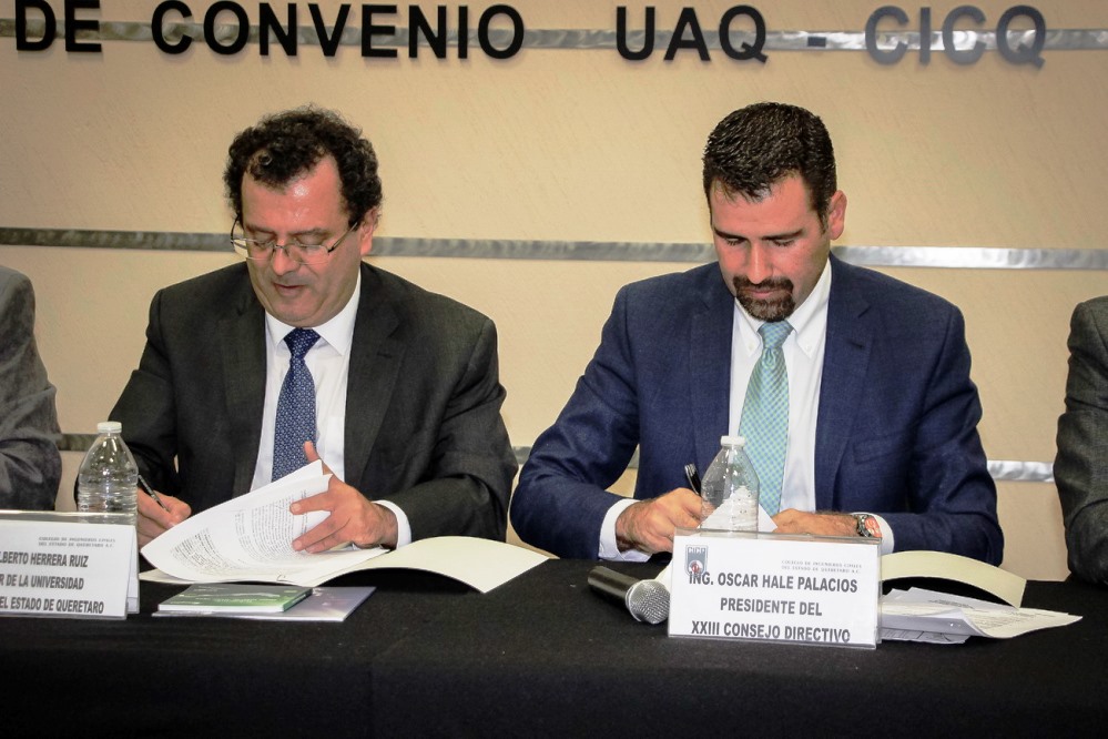 Signan convenio Ingenieros y @UAQmx