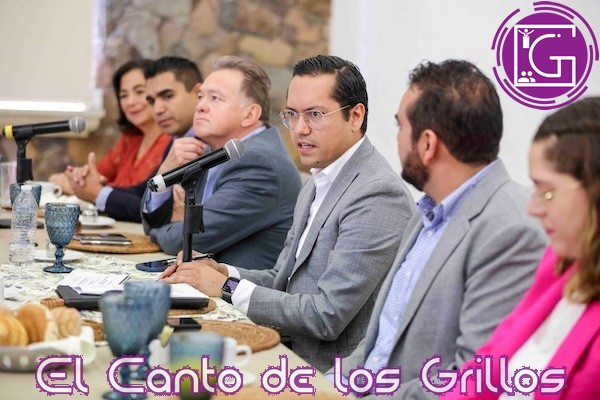 Presenta Chepe Guerrero a tres nuevos integrantes de su gabinete