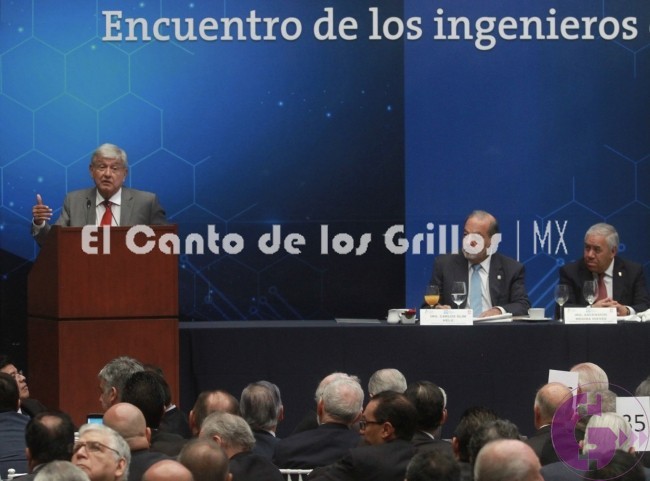 Reconoce López Obrador madurez política de mexicanos tras elecciones