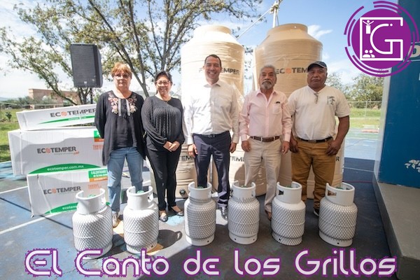 Entrega Roberto Cabrera 132 artículos del programa “Apoyando a tu Economía Familiar”