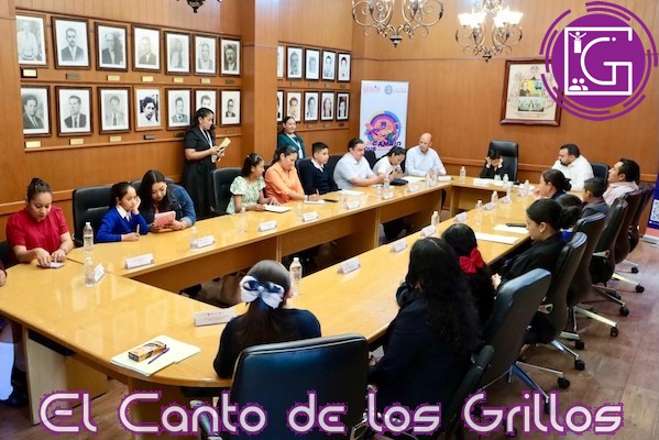 Celebra #Colón Primera Sesión Infantil de Cabildo