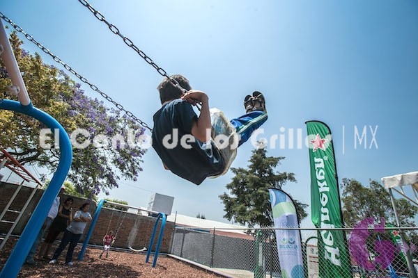 Rehabilita @memovegamx parque de la colonia Indeco