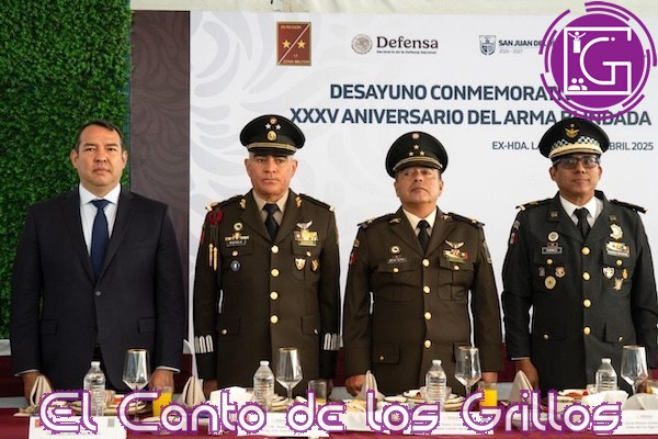 Asiste Roberto Cabrera a acto conmemorativo del XXXV Aniversario del Arma Blindada