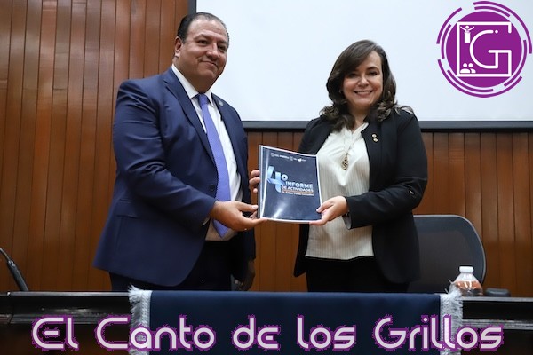 Entrega Édgar Pérez González su 4° informe al frente de Derecho UAQ