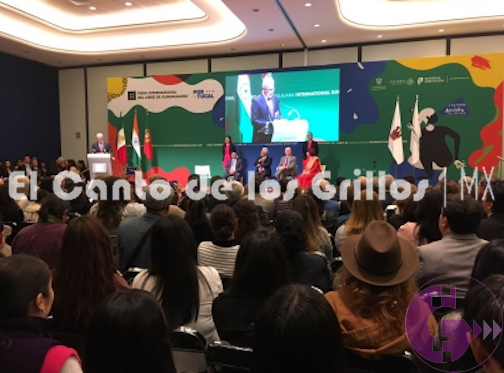 Se realiza el cambio de estafeta entre Portugal e India en la @FILGuadalajara