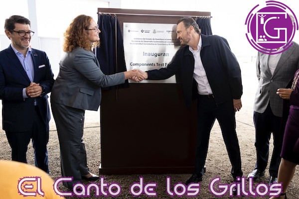 Inaugura Kuri Laboratorio de Pruebas de Componentes Aeroespaciales en Unaq