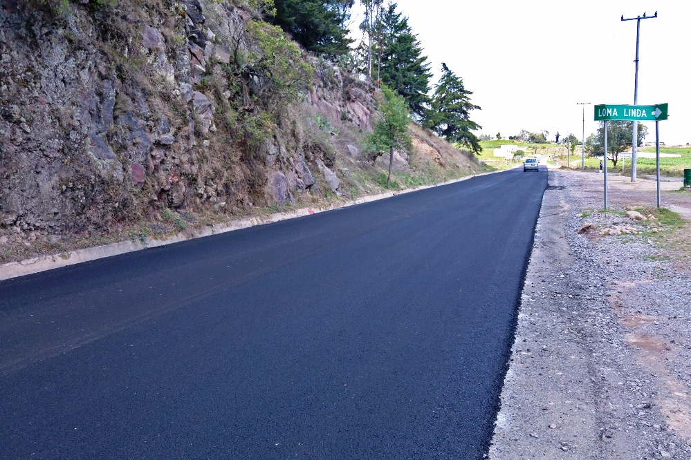 Al 90%, rehabilitación de carreteras en Amealco