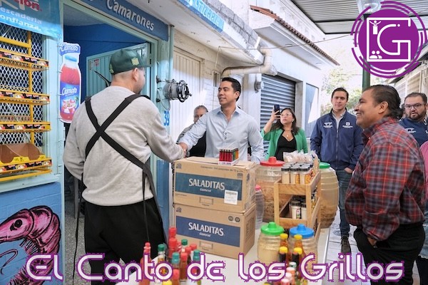 Visita Macías Mercado Garambullo para conocer necesidades de comerciantes