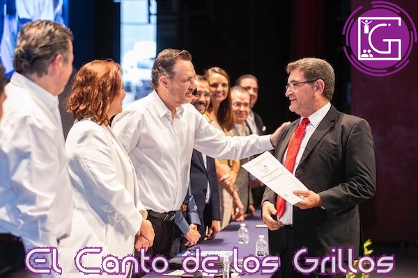 Se gradúan 685 personas de bachillerato para adultos “Contigo, nadie se quede atrás”