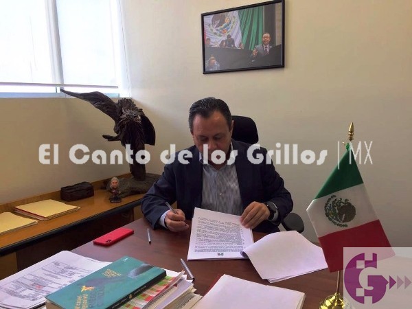 Prepara @BraulioPRI expediente para registrarse como precandidato al Senado