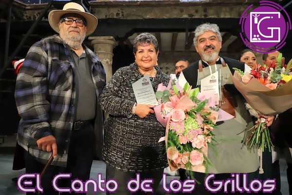 Reconocen Cómicos de la Legua trayectoria actoral de Patricia Murillo y Alberto Orozco