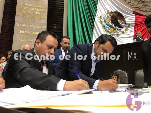 Firma Braulio Guerra #reforma para la eliminación del fuero constitucional