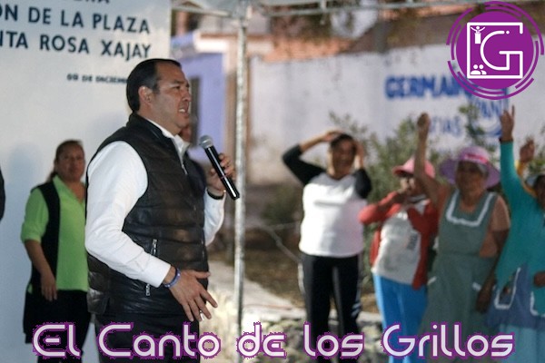 Arranca Roberto Cabrera rehabilitación de la plaza principal de Santa Rosa Xajay