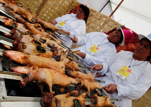 Degusta estos deliciosos roedores al carbón