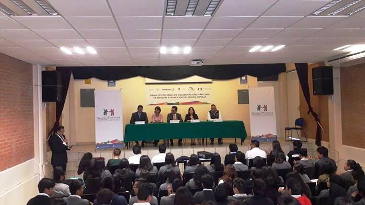Signa @CECYTEQueretaro convenio de colaboración con @SegPopQueretaro
