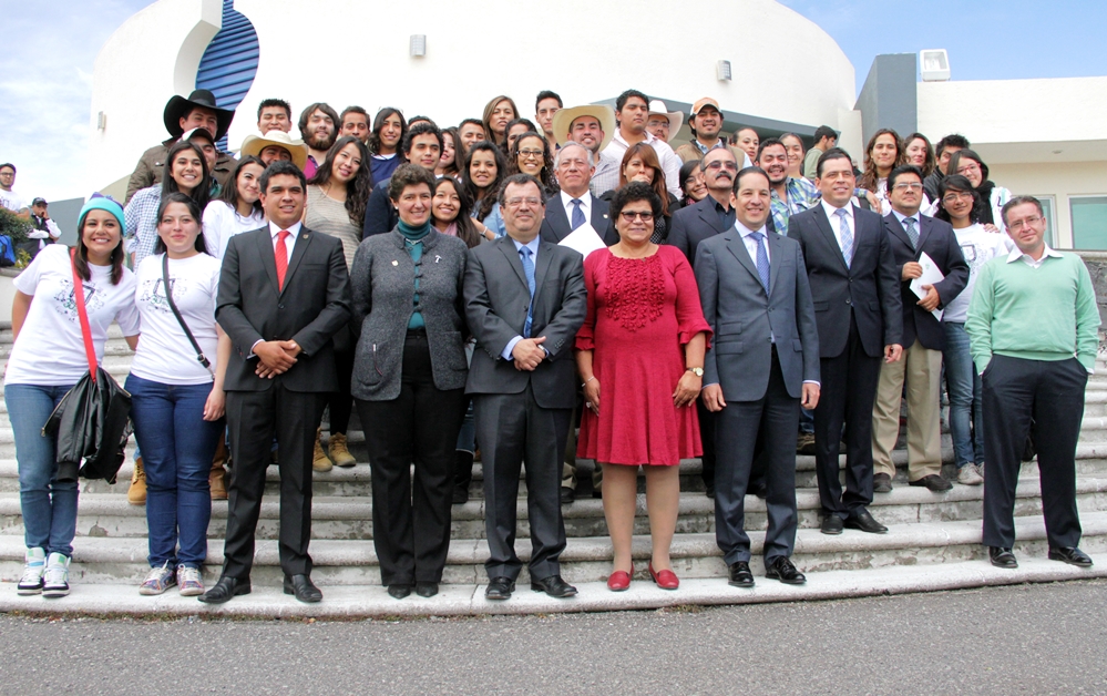 @UAQmx celebra 30 años de la Licenciatura en Medicina Veterinaria y Zootecnia