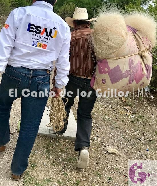 Artesanos tejen con su esfuerzo el desarrollo de #Querétaro: Esaú Magallanes