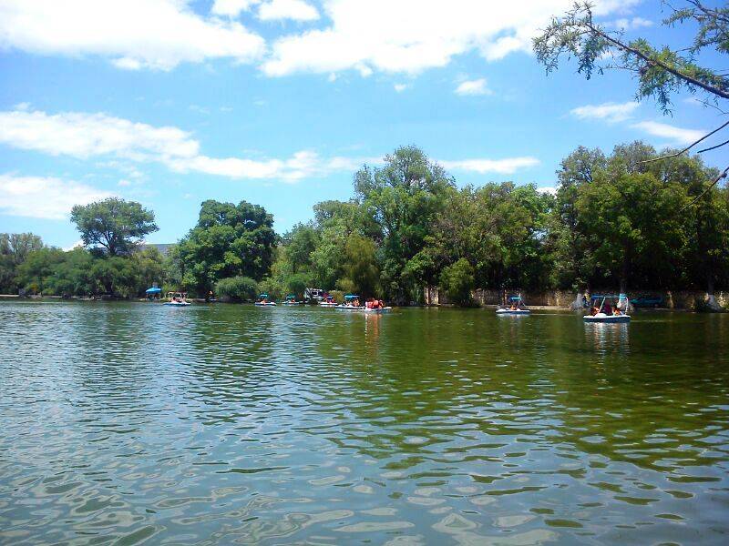 Lago y ex hacienda Ajuchitlán, orgullo colonense