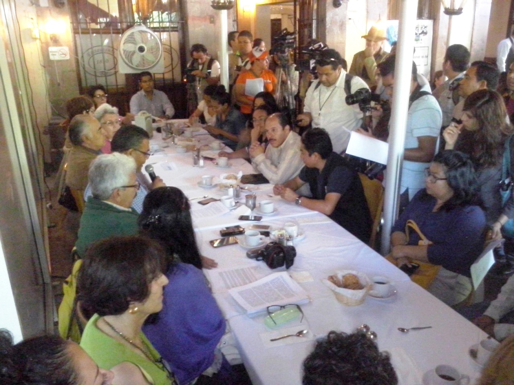 Ambientalistas y Ejidatarios a favor de proteger Peña Colorada