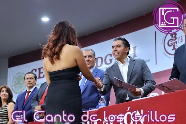 Se gradúan 441 estudiantes de CBTIS número 118 de #Corregidora